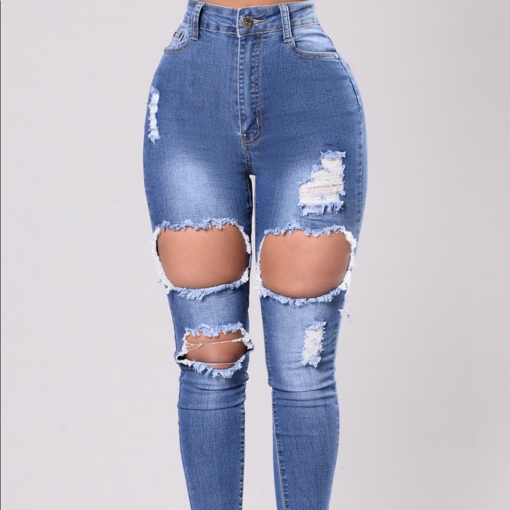 fashion nova ripped jeans